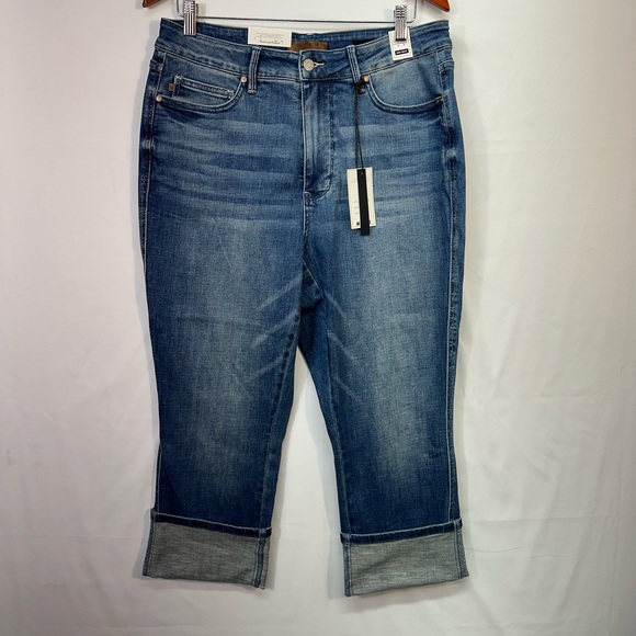Judy Blue High Waist Tummy Control Capri Jeans Size 14W Medium Wash Cuffed - Picture 2 of 10
